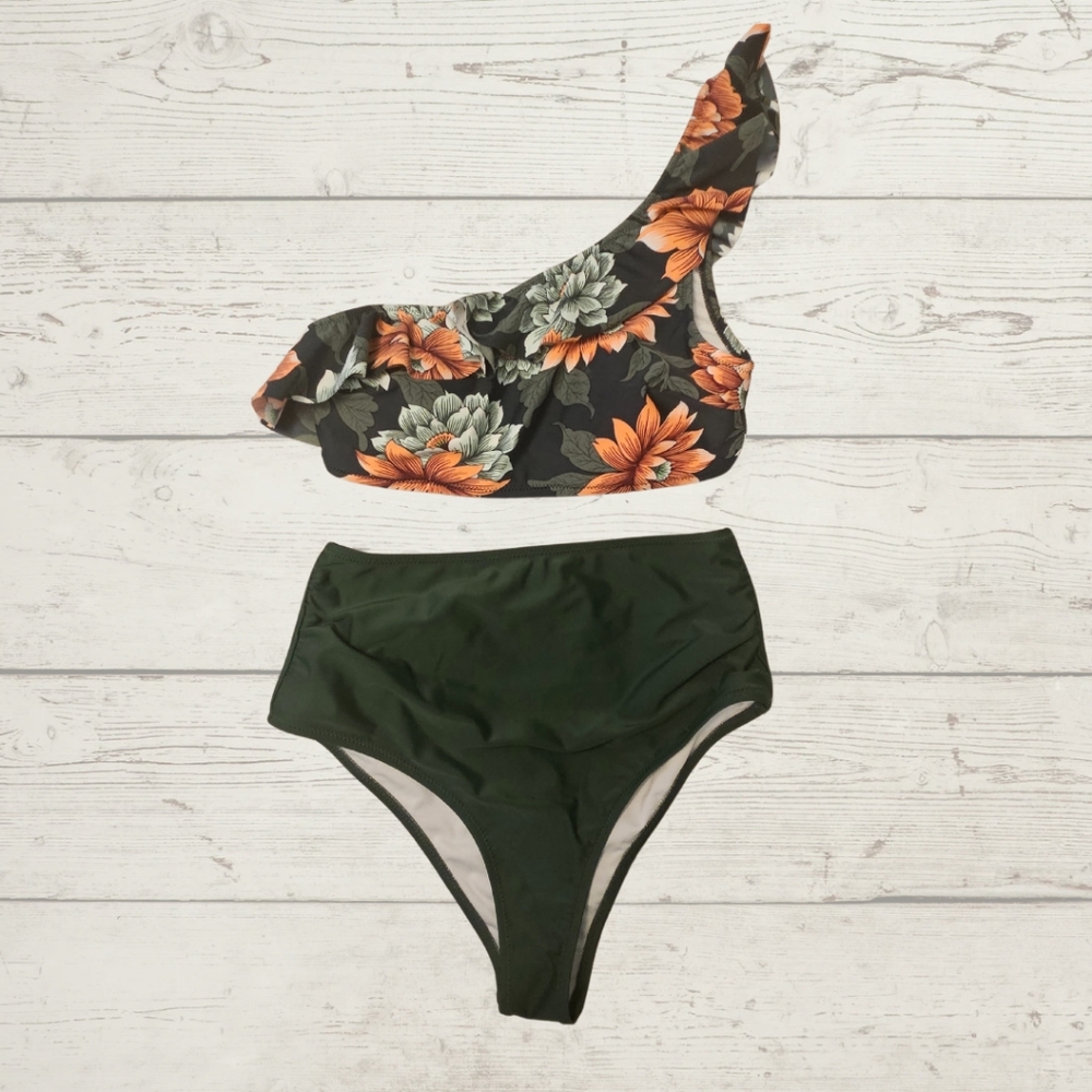 Women's Cupshe Floral One-Shoulder Ruffle Bikini Set- Size S